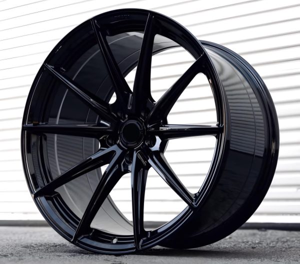 19” BMW 5/120PCD Wheels with Brand New Tyres