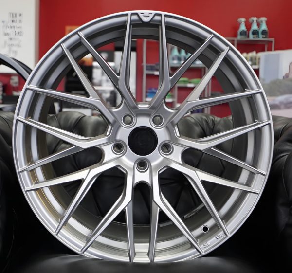 19” BMW 5/120PCD Wheels with Brand New Tyres