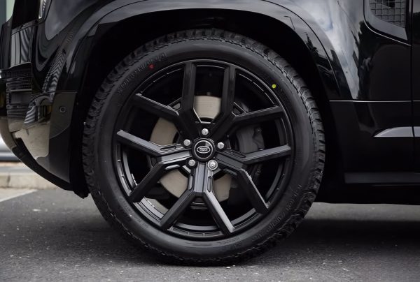 22” Range Rover Wheels with Brand New tyres